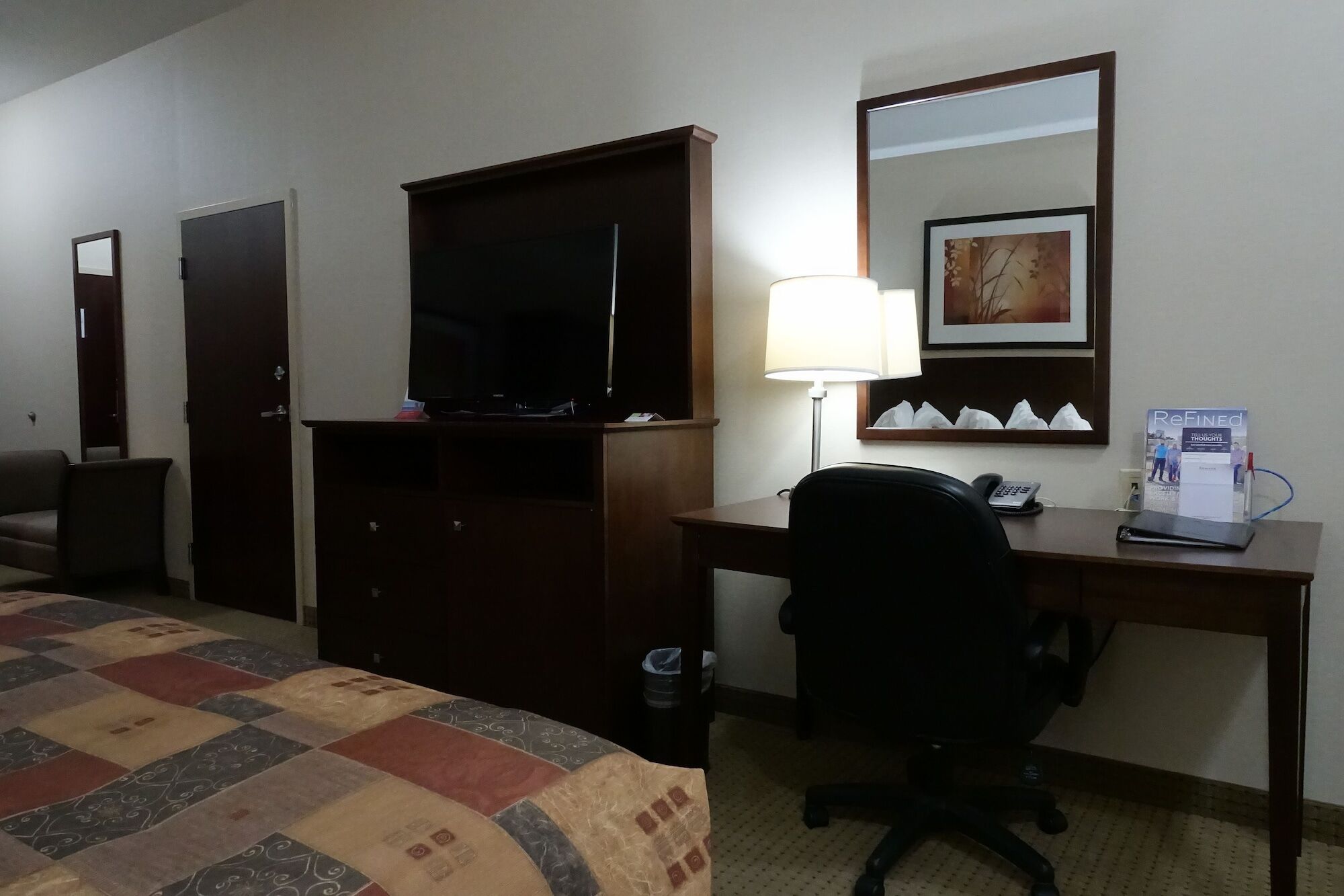 מלון Ramada By Wyndham Weyburn מראה חיצוני תמונה